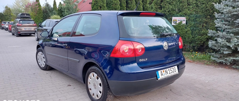Volkswagen Golf cena 11999 przebieg: 171000, rok produkcji 2005 z Wrocław małe 562